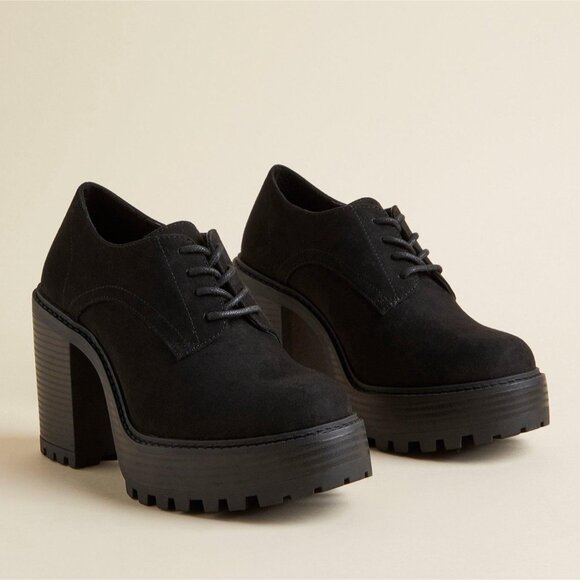 torrid Shoes - Torrid Size 9 Double Wide Platform Oxford Heel Black Lace Up Booties